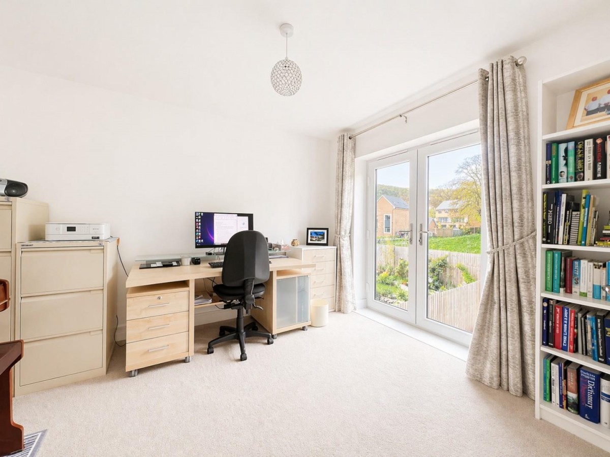 Foundry Rise, Dursley, GL11 4FE