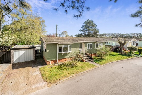 Oaklands Park, Roughton Moor, Woodhall Spa