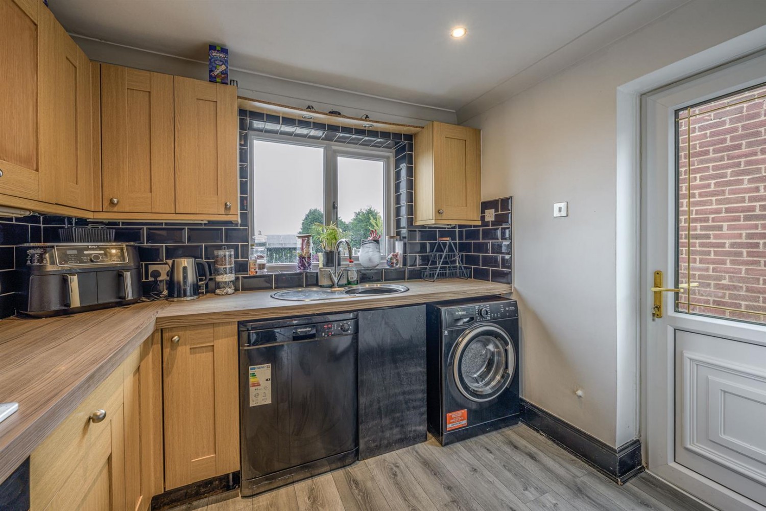Granville Drive, Kingswinford, DY6 8LH