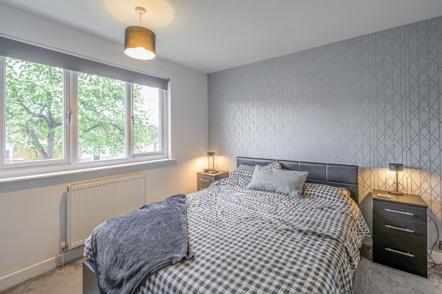 Granville Drive, Kingswinford, DY6 8LH