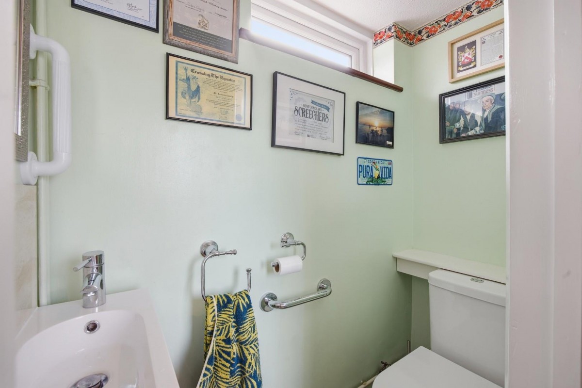 Leaholme Gardens, Whitchurch, Bristol