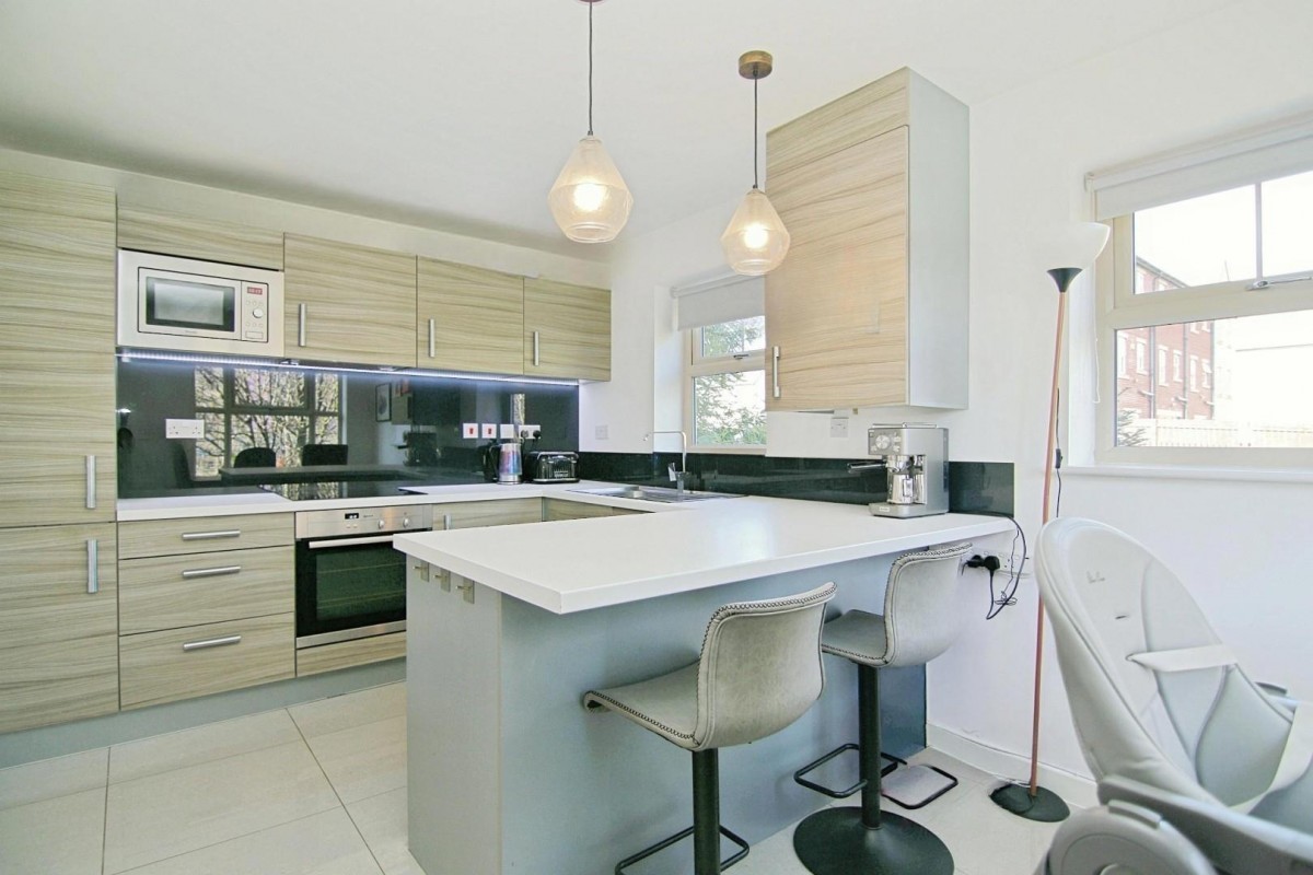Holts Crest Way, Armley
