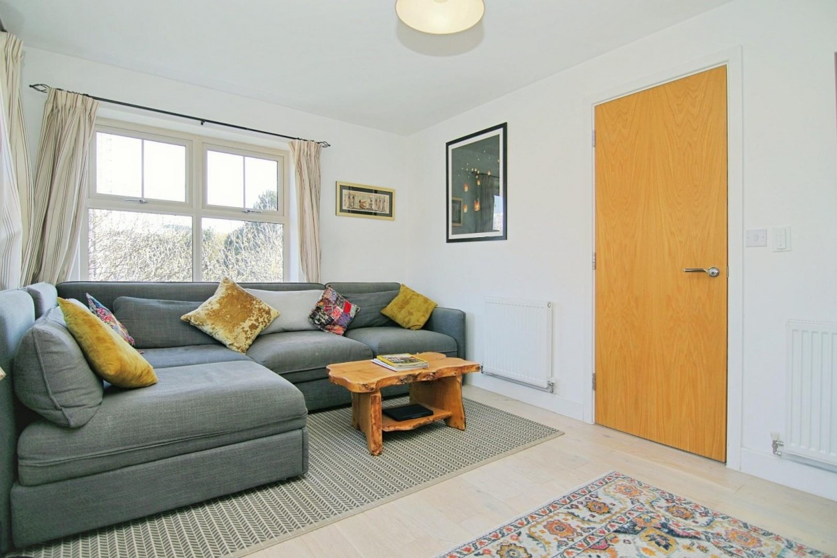 Holts Crest Way, Armley