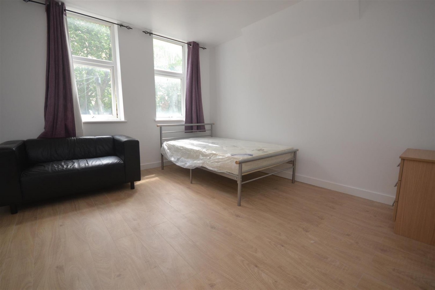 London Road, Reading, Berkshire