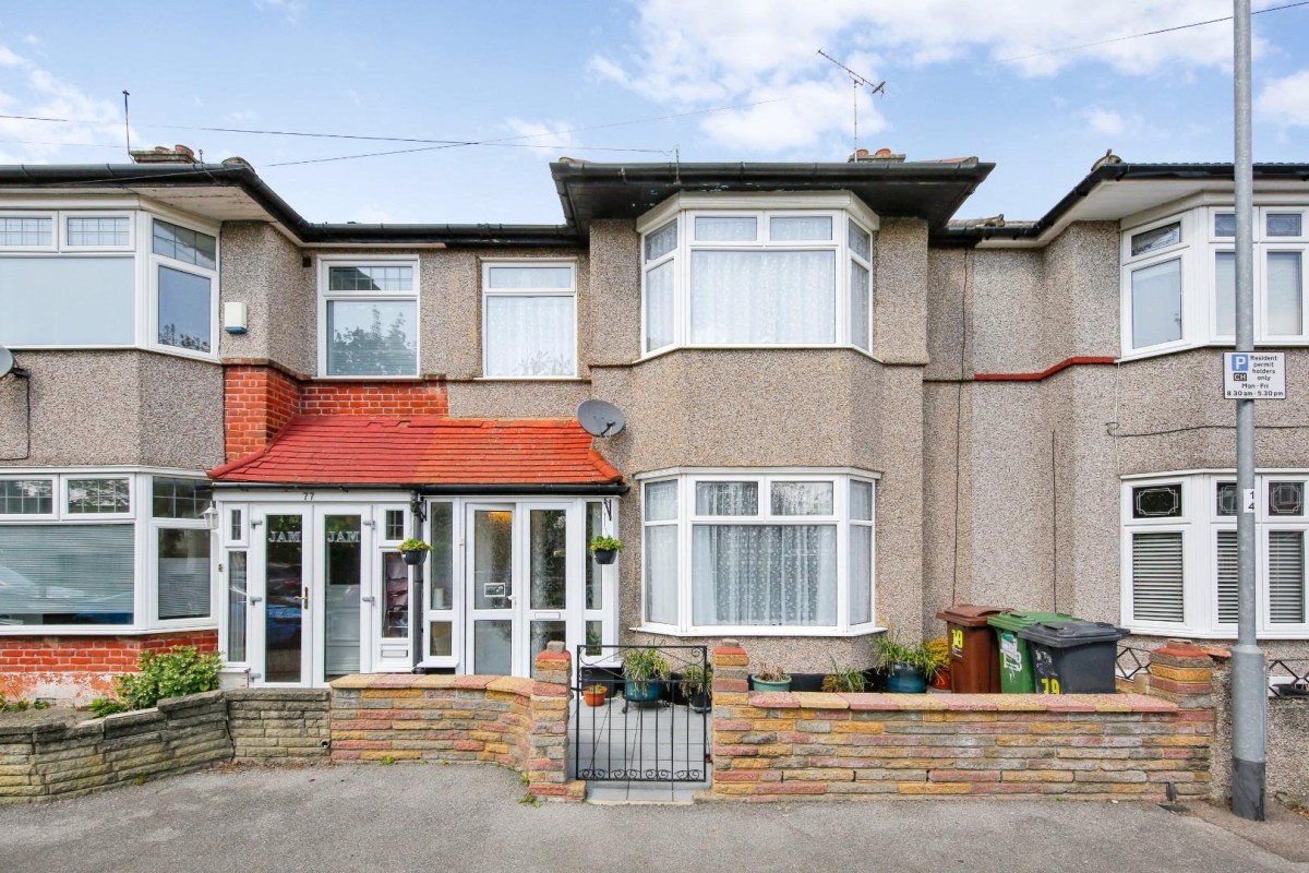 Cecil Road, Chadwell Heath, RM6