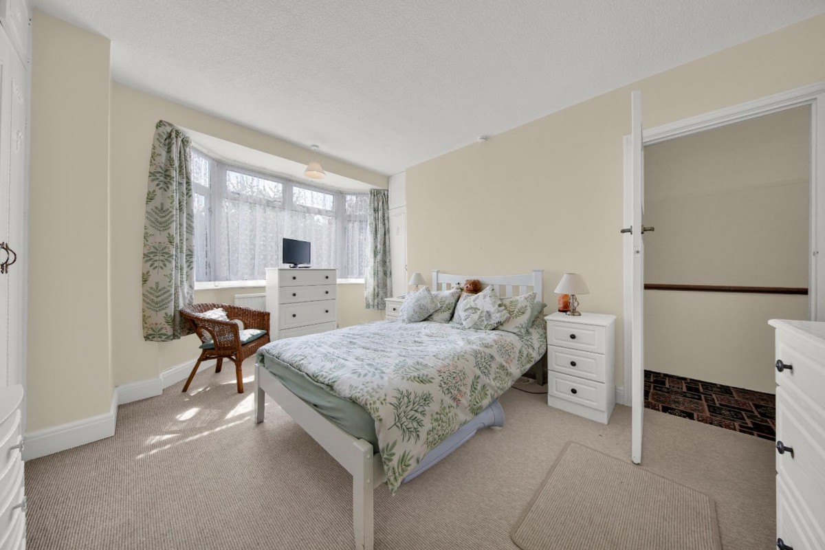 Cecil Road, Chadwell Heath, RM6