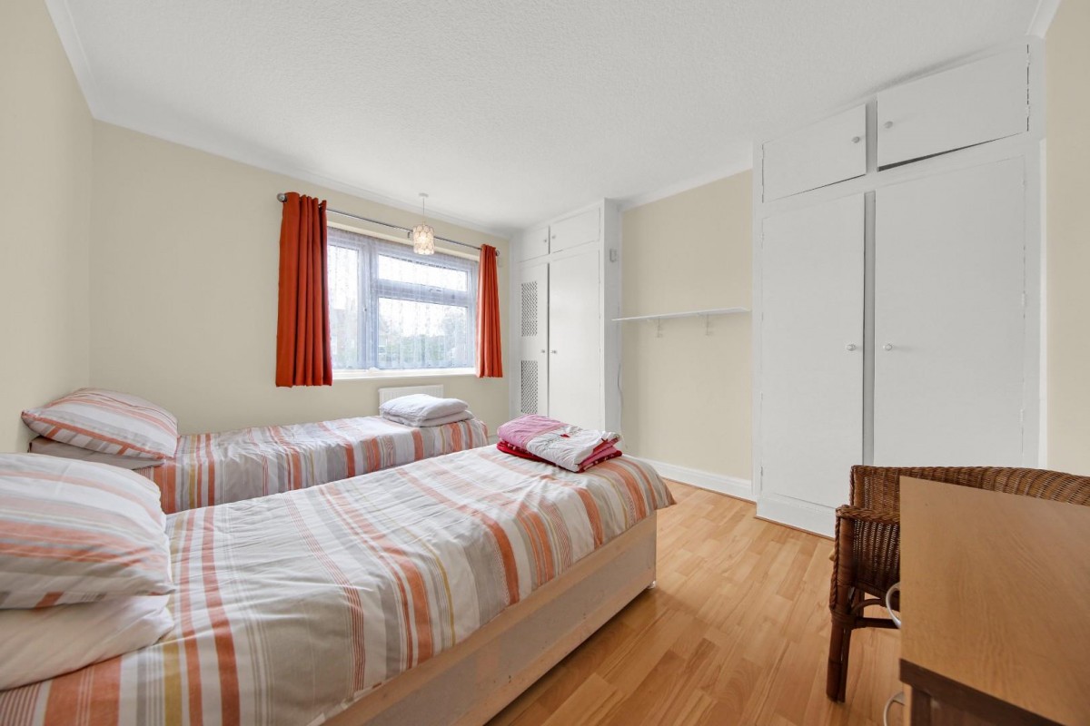 Cecil Road, Chadwell Heath, RM6