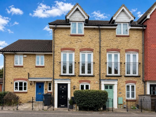 Guernsey Way, Kennington, Ashford