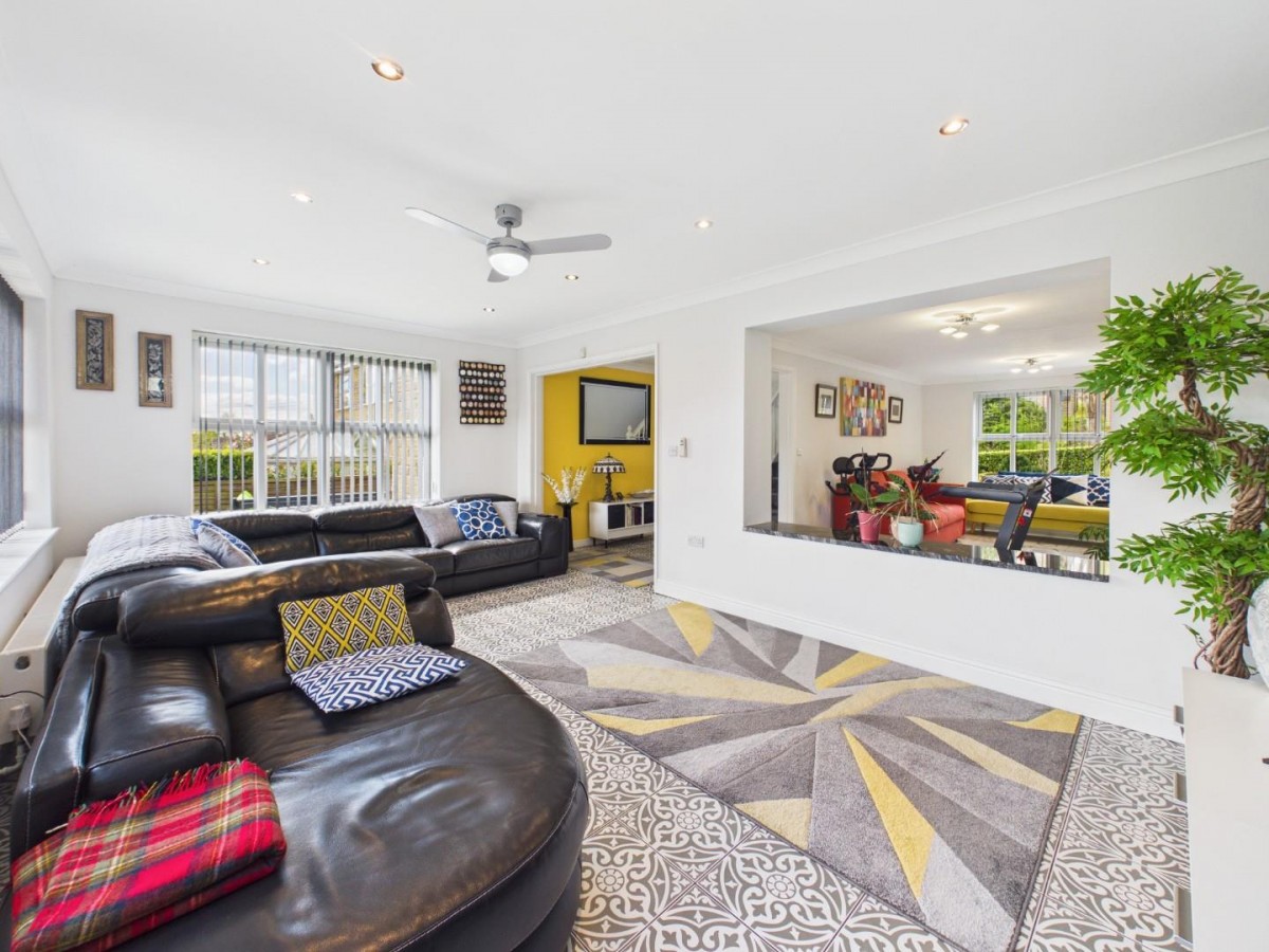 Swan Avenue, Gilstead, Bingley