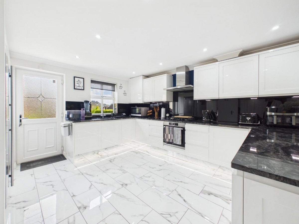 Swan Avenue, Gilstead, Bingley