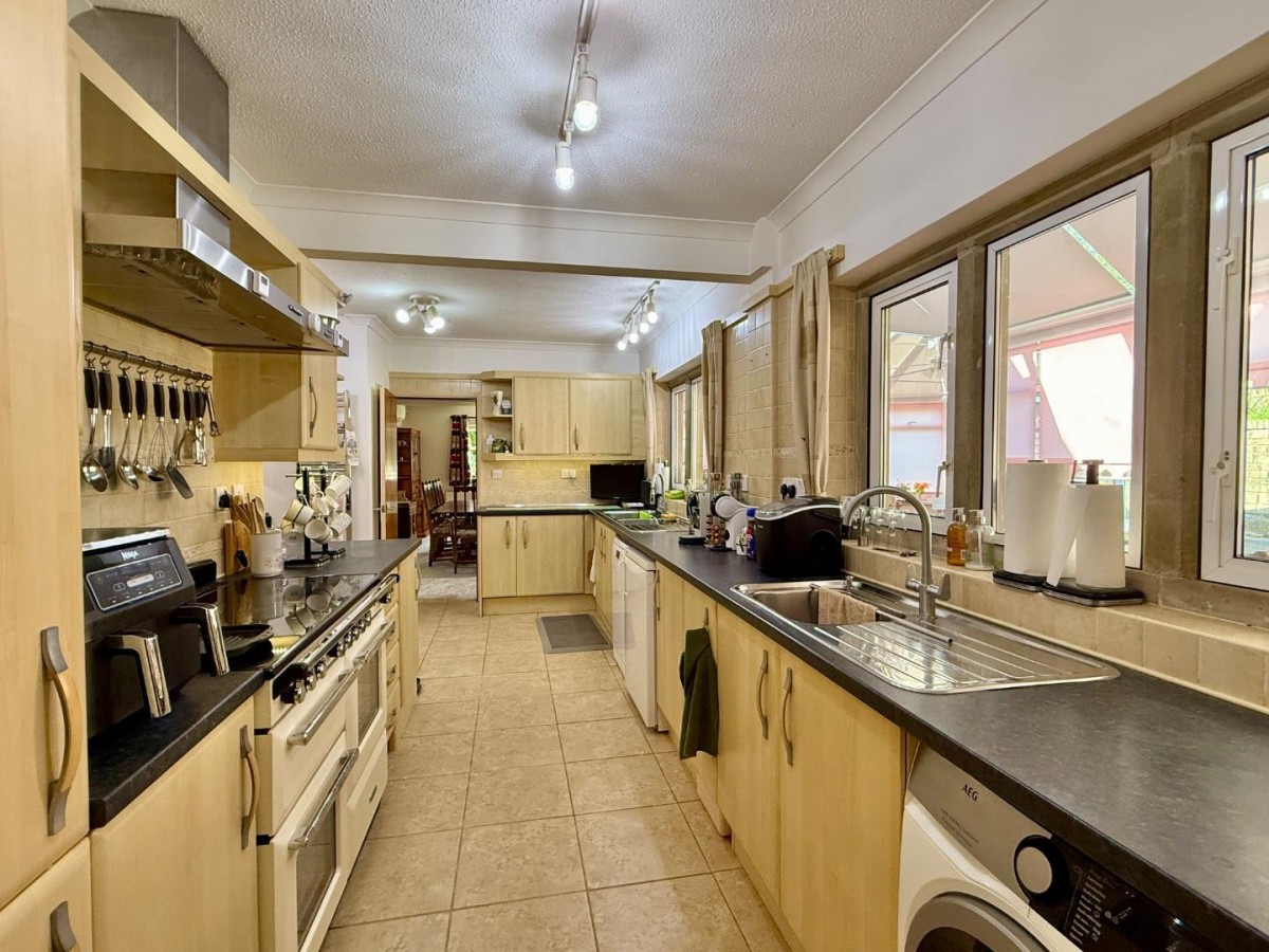 Lawns Park, North Woodchester, Stroud