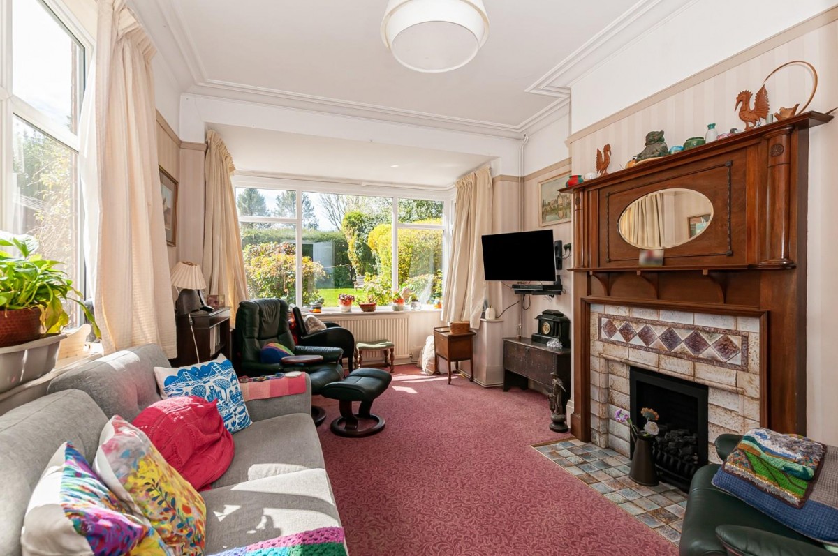 Molescroft Road, Beverley, HU17 7EG