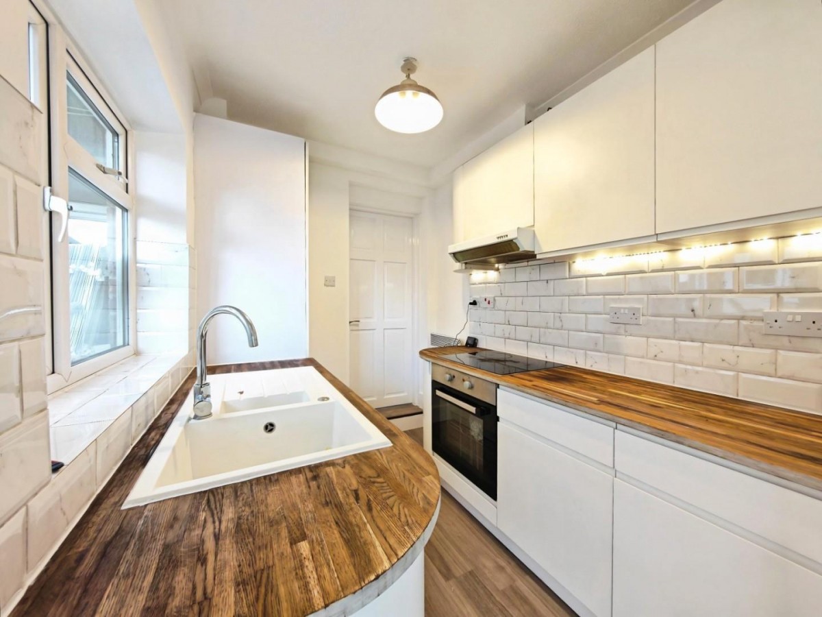 Great Knollys Street, Reading, RG1 7HL