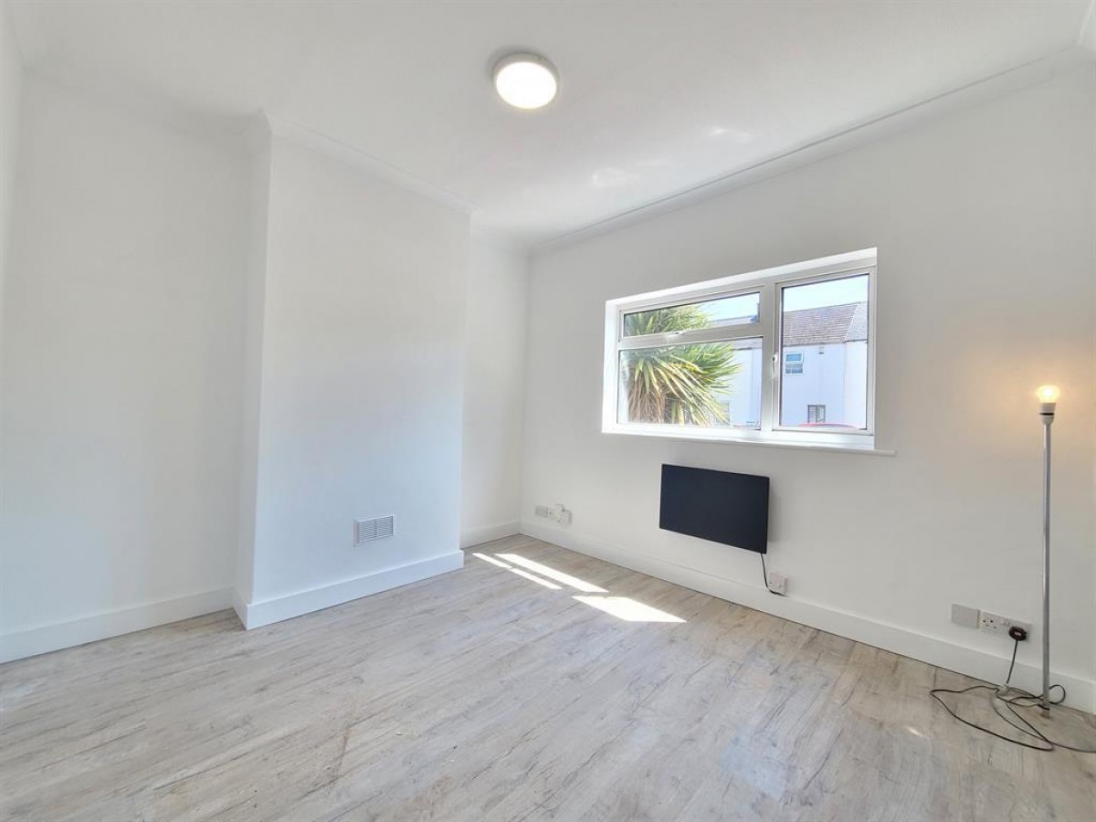 Great Knollys Street, Reading, RG1 7HL