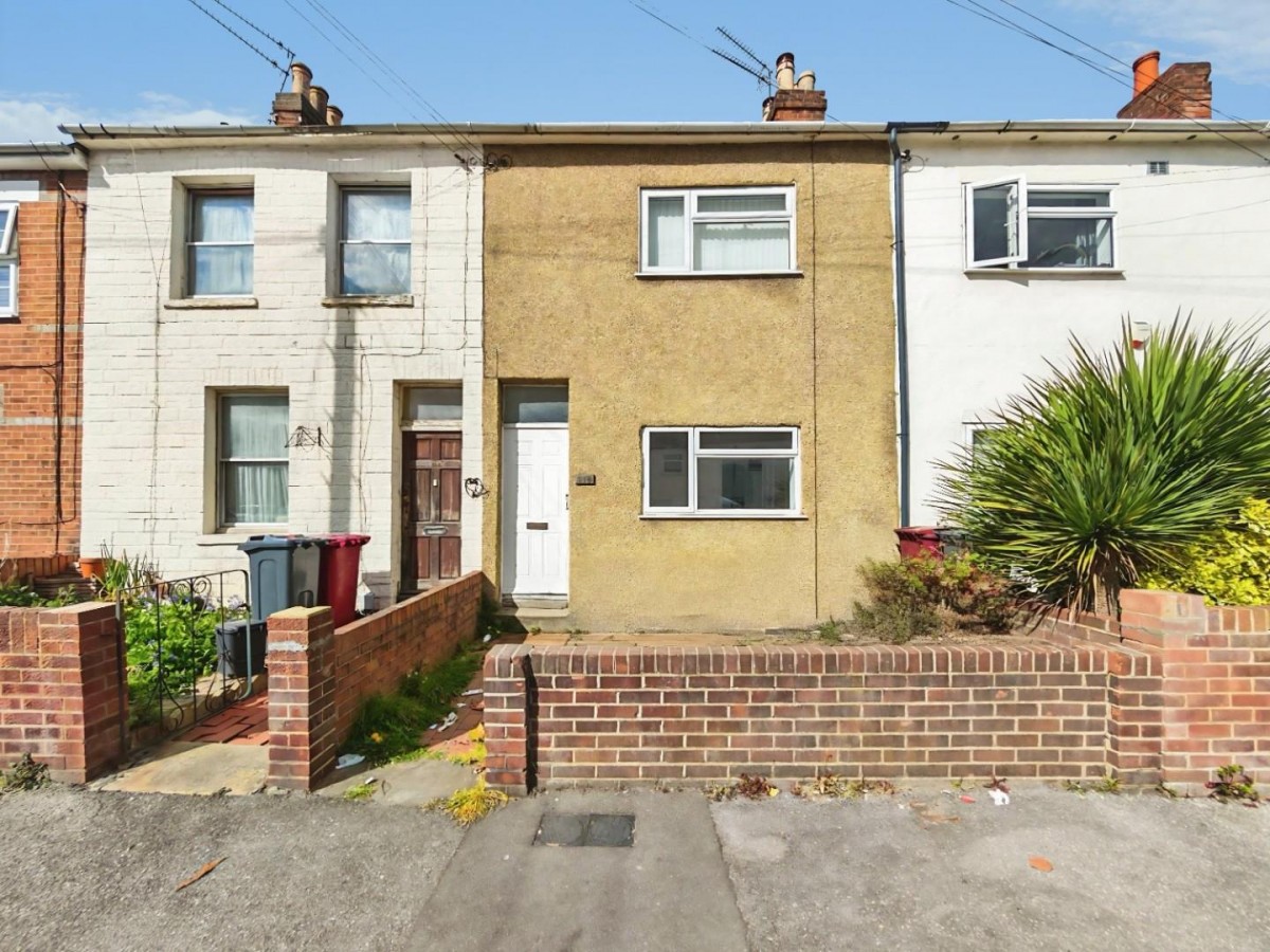 Great Knollys Street, Reading, RG1 7HL