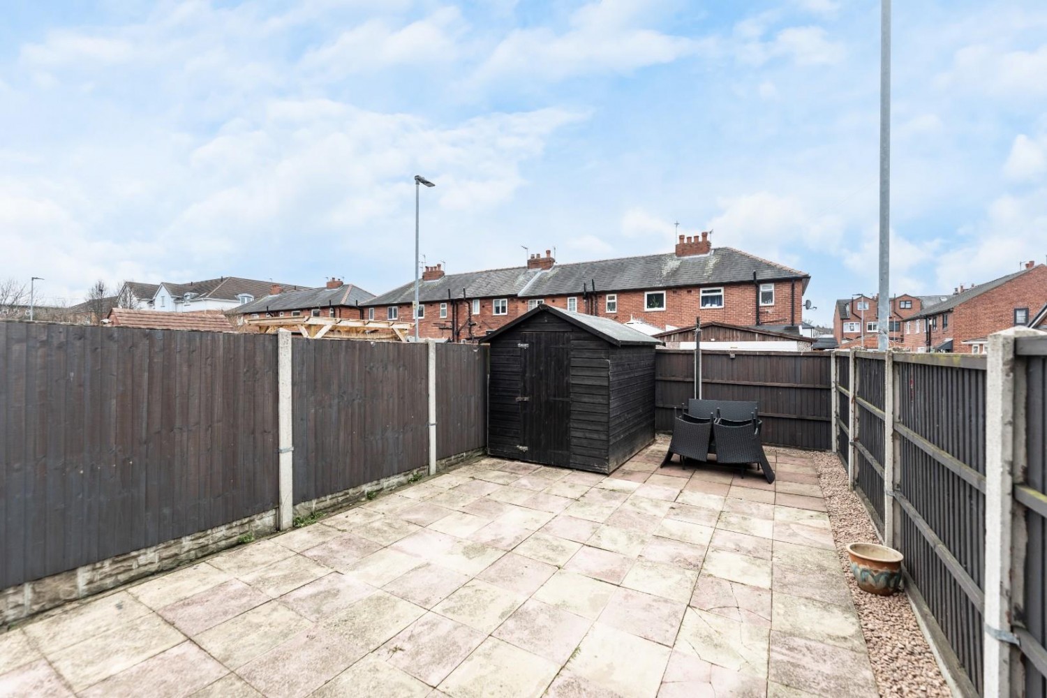 Manor Grove, Castleford