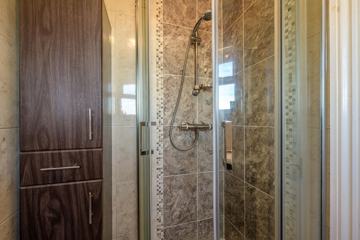 Duke Street, Upper Gornal