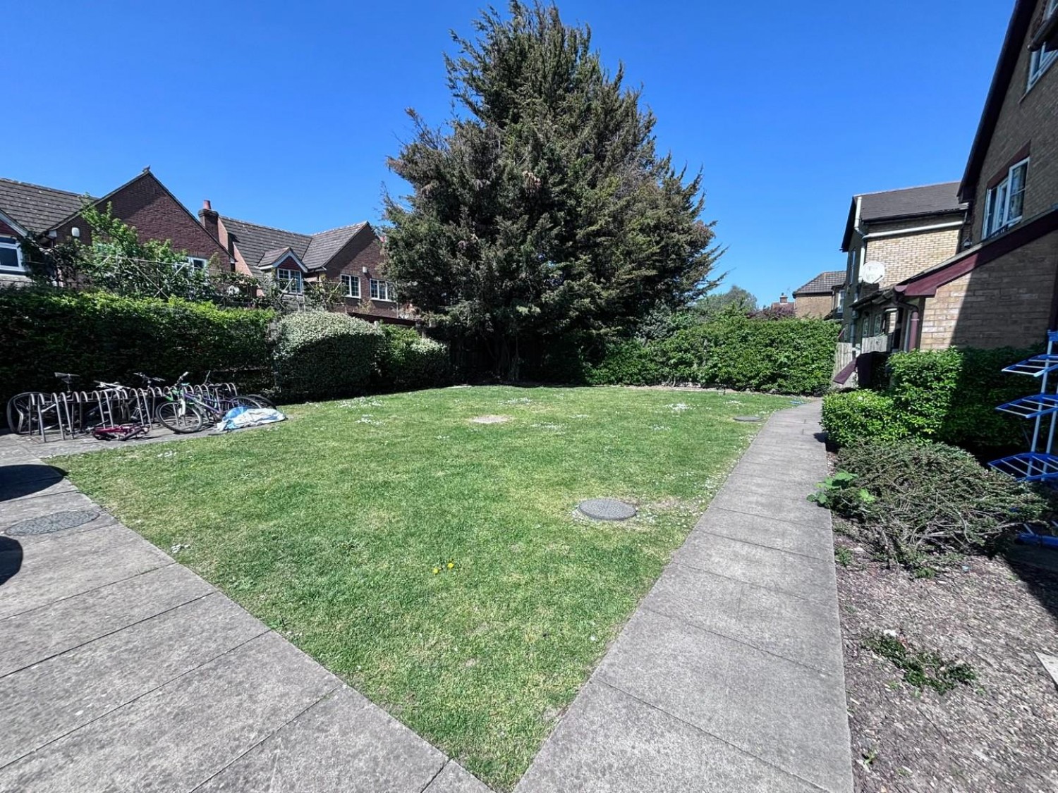 Aubrey Court, Dawley Road, Hayes