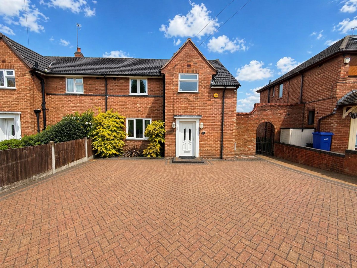 Stourdell Road, Halesowen, B63 2AN