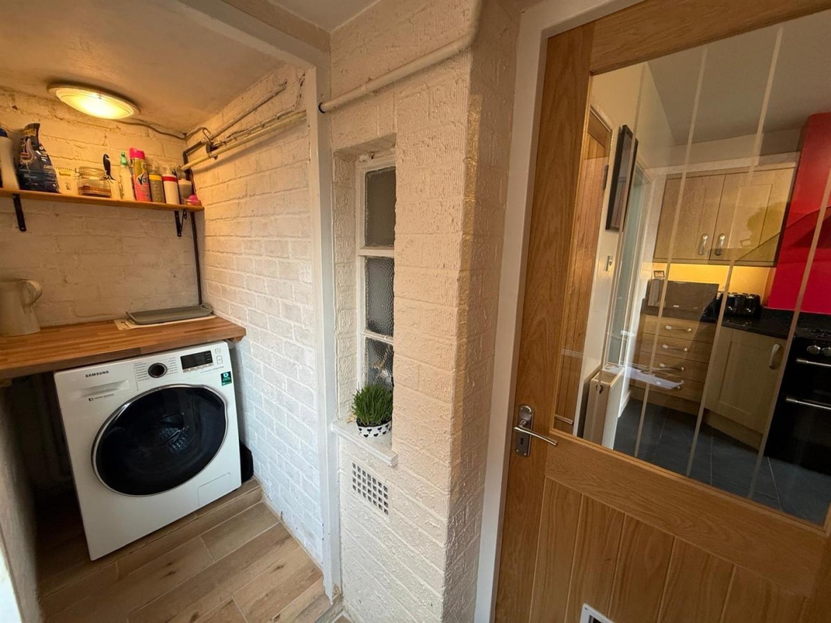 Stourdell Road, Halesowen, B63 2AN