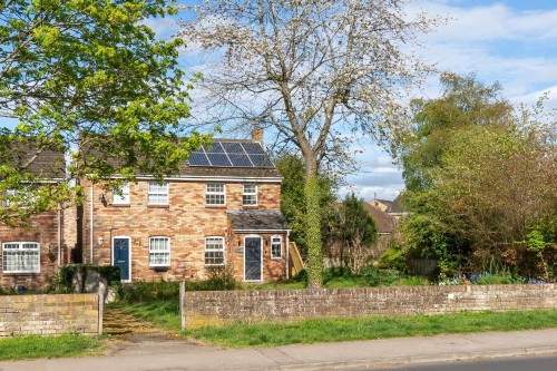 Cheddington Road, Pitstone
