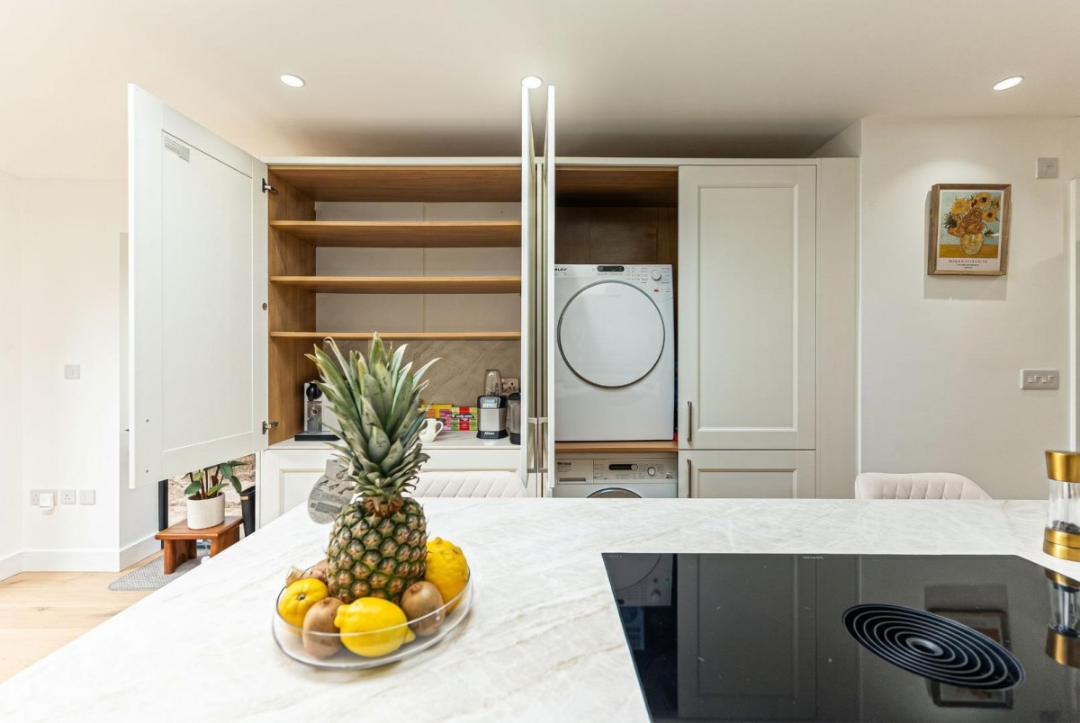 Cheddington Road, Pitstone