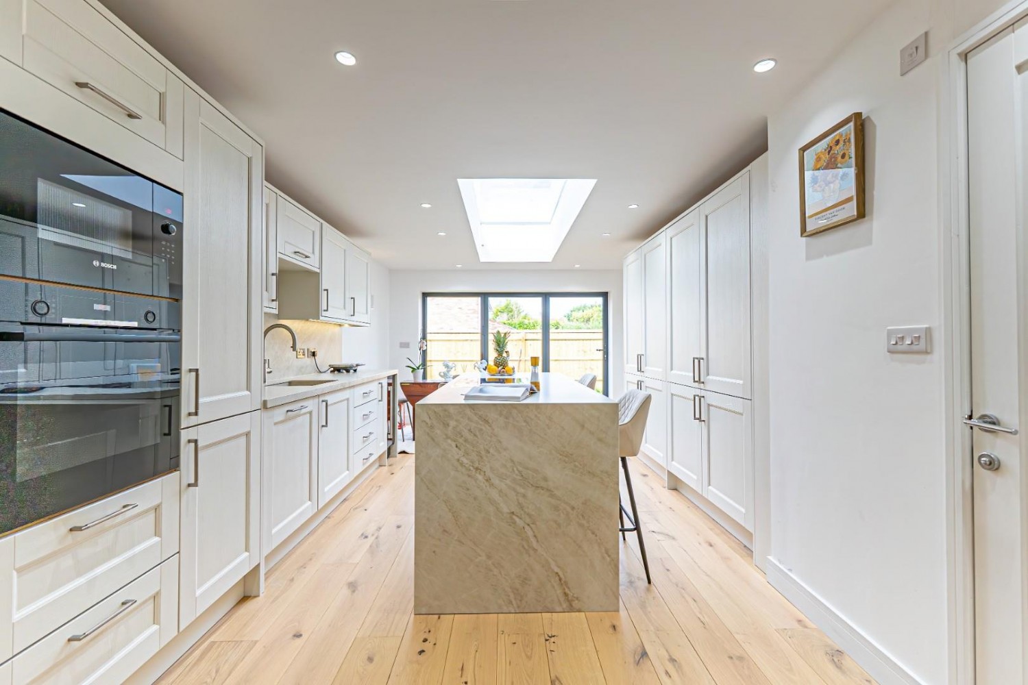 Cheddington Road, Pitstone