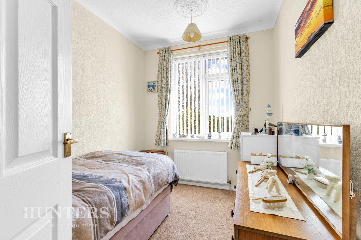 Birch Hill Crescent, Hurstead OL12 9QF