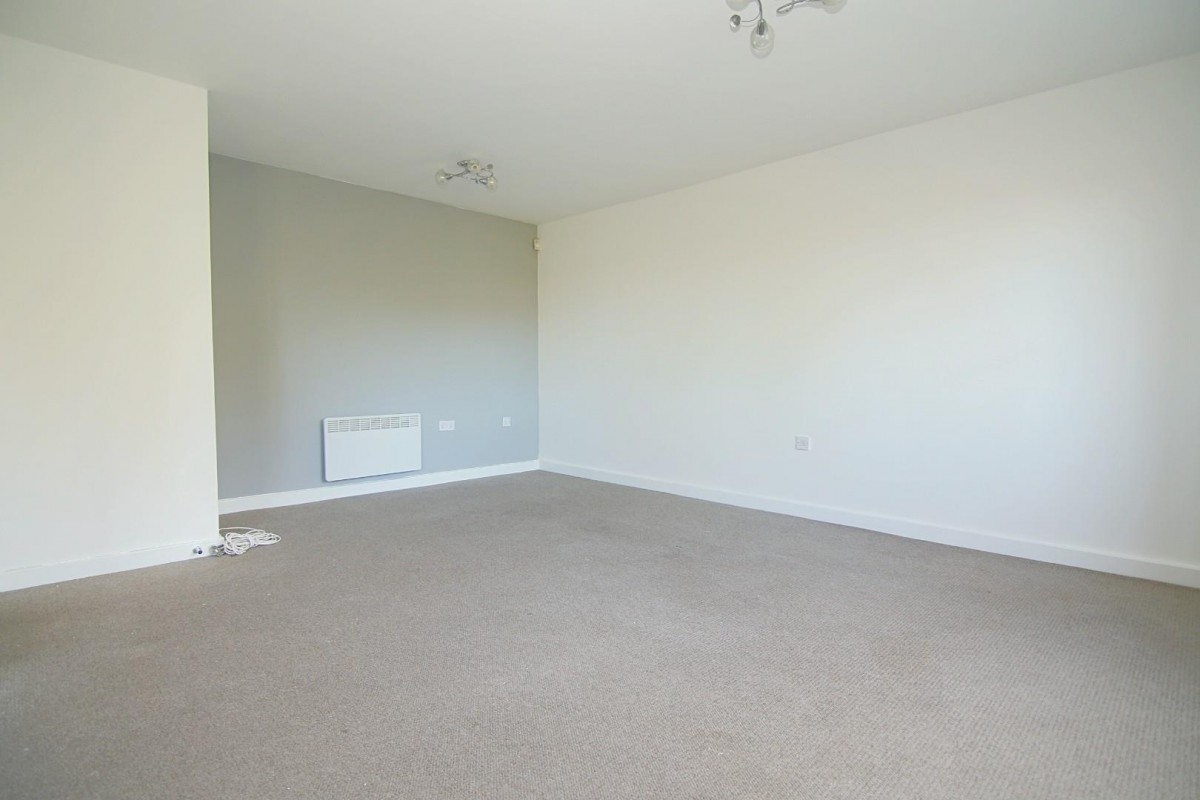 Broadlands Gardens, Pudsey, LS28 9GD