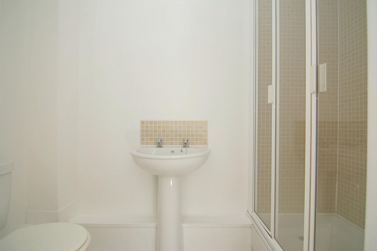 Broadlands Gardens, Pudsey, LS28 9GD