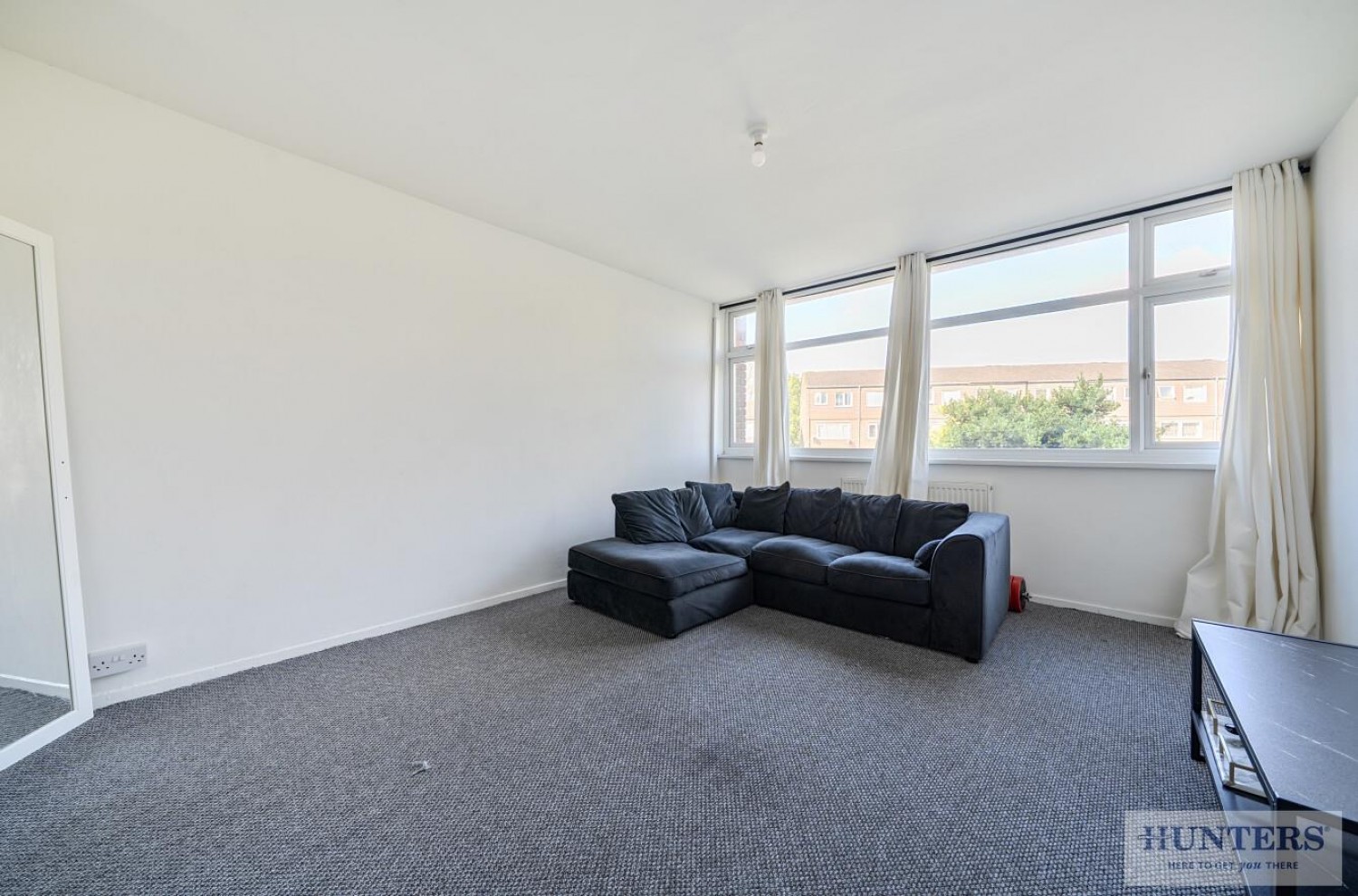 Disraeli Close, Thamesmead