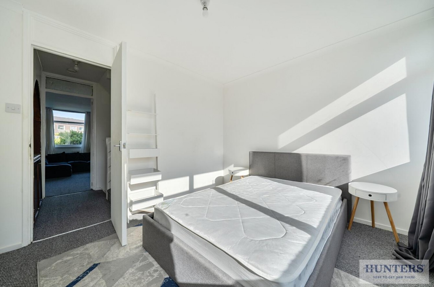 Disraeli Close, Thamesmead