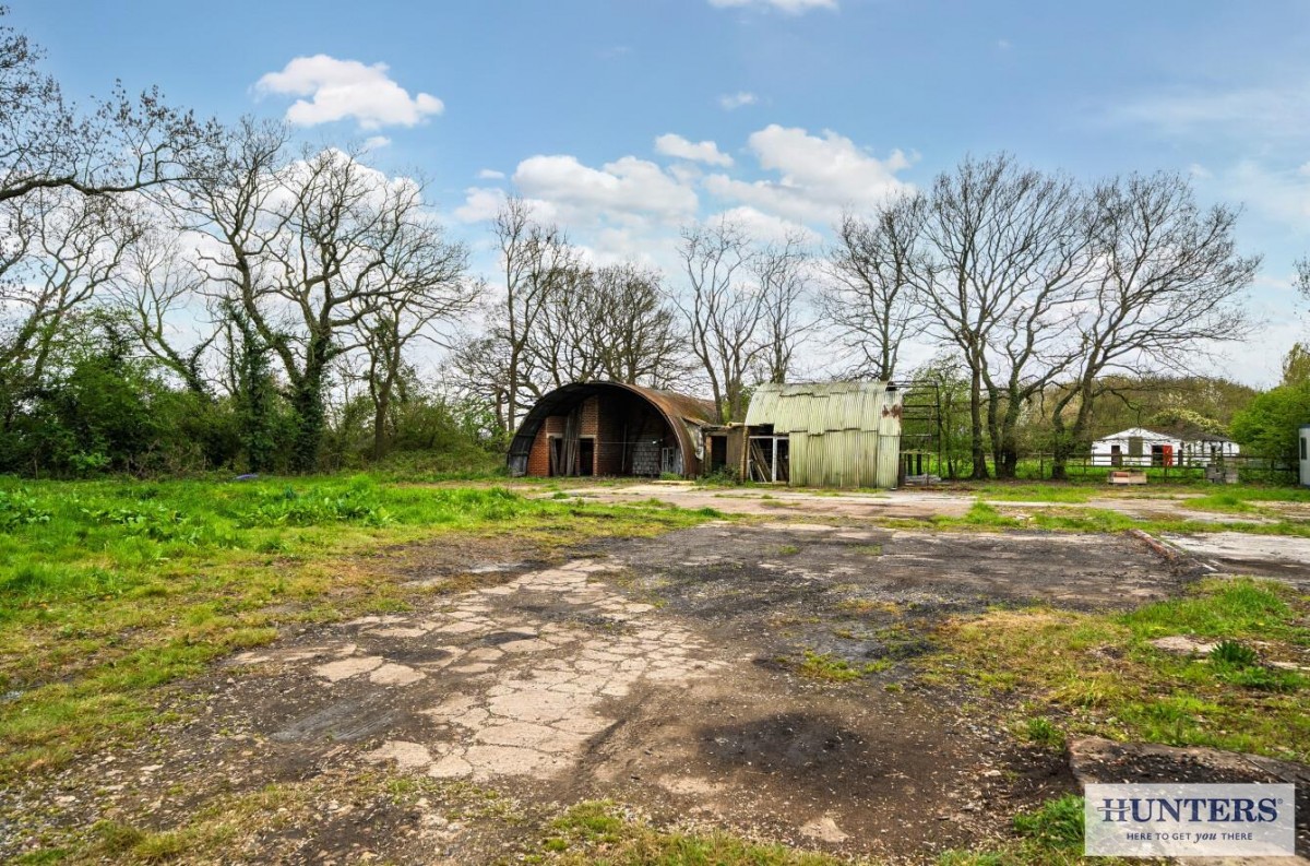 Clay Lane, Breighton, Selby