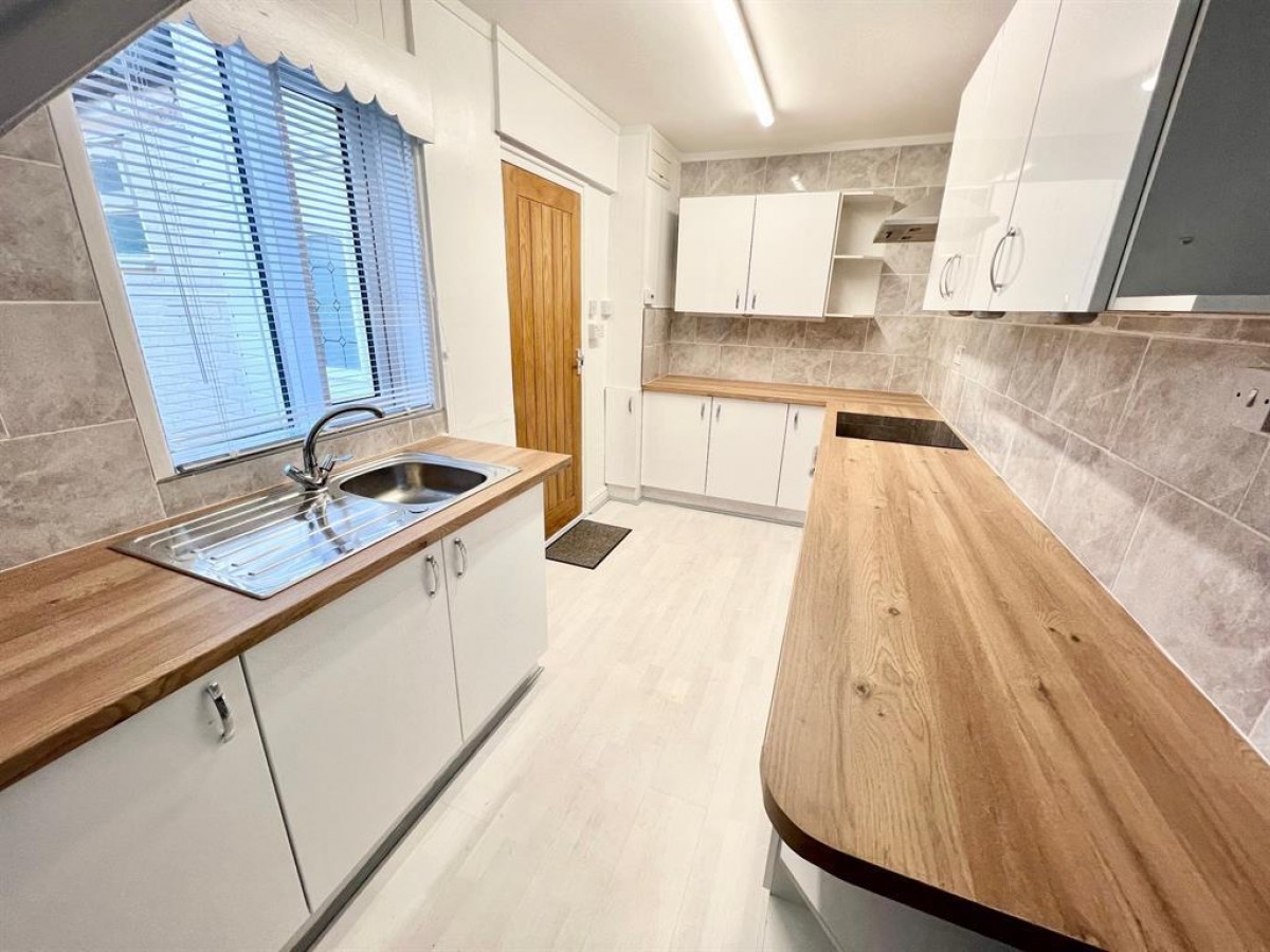Griffiths Road, High Green, Sheffield, S35 3GY