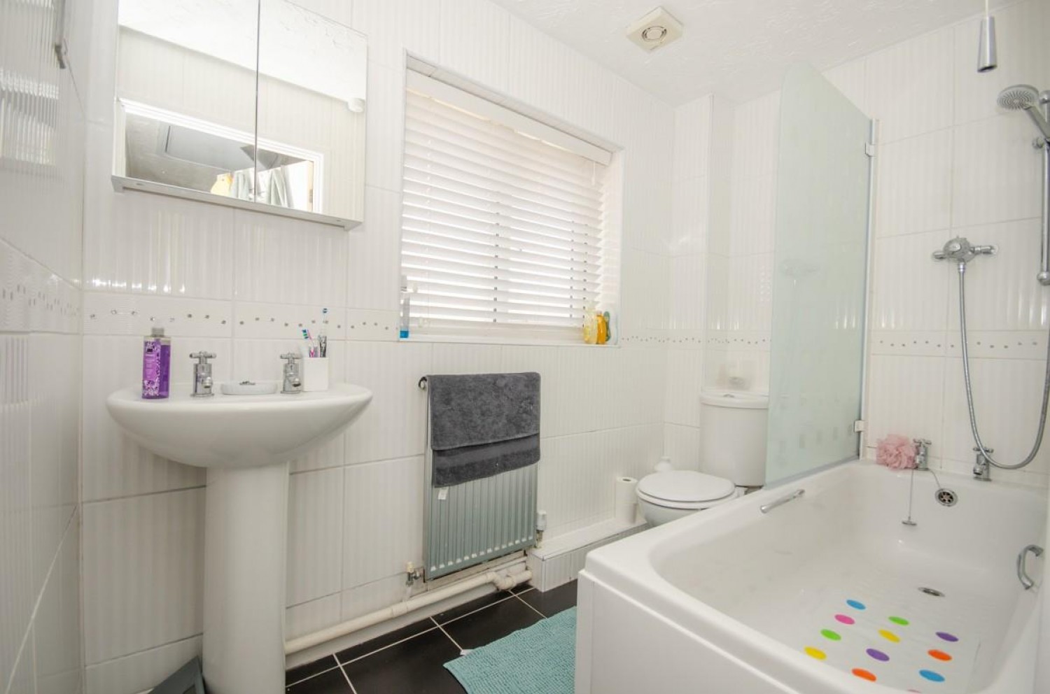 Elizabeth Way, Mangotsfield, Bristol, BS16 9LX