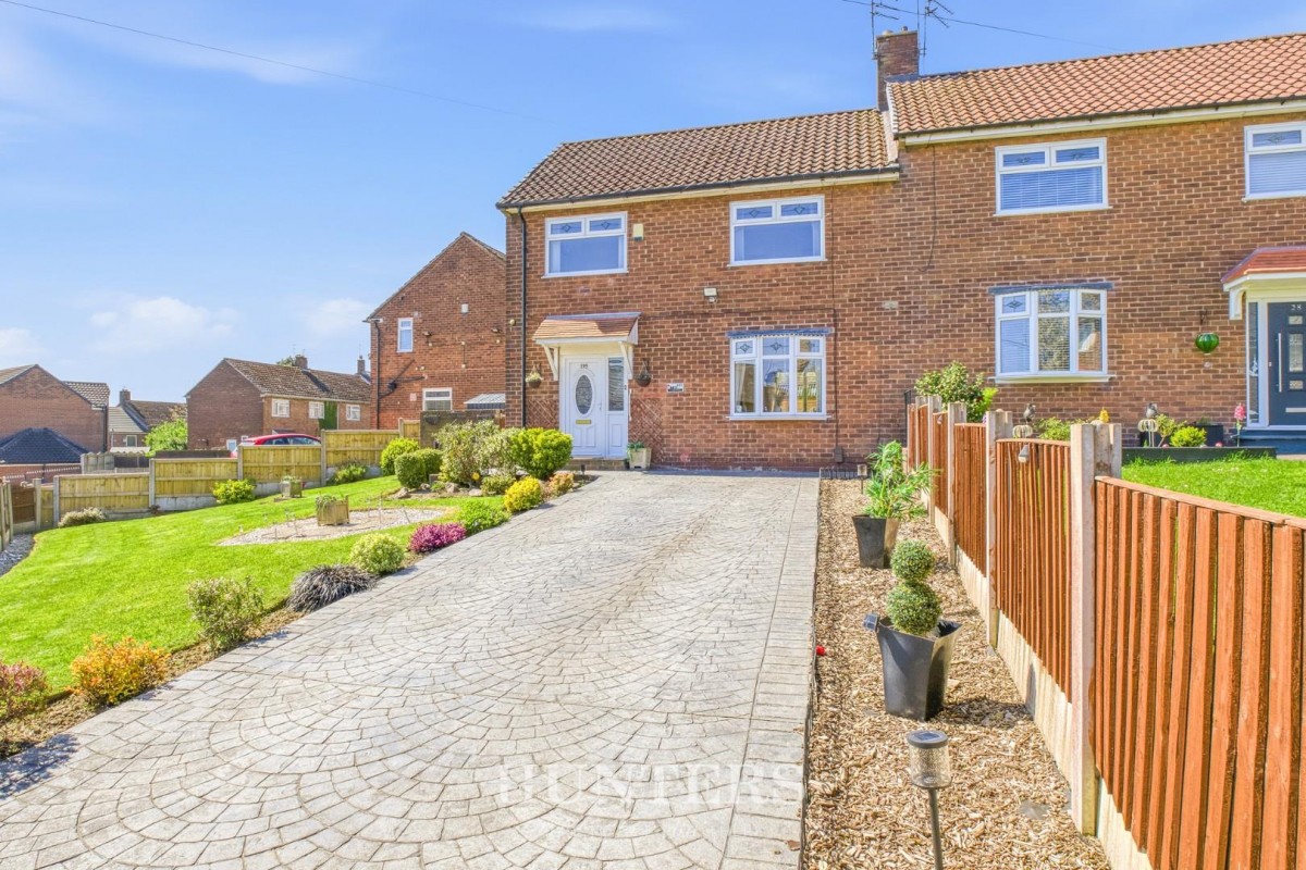 Fairfield Road, Middleton M24