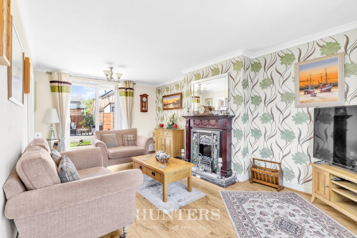 Fairfield Road, Middleton M24