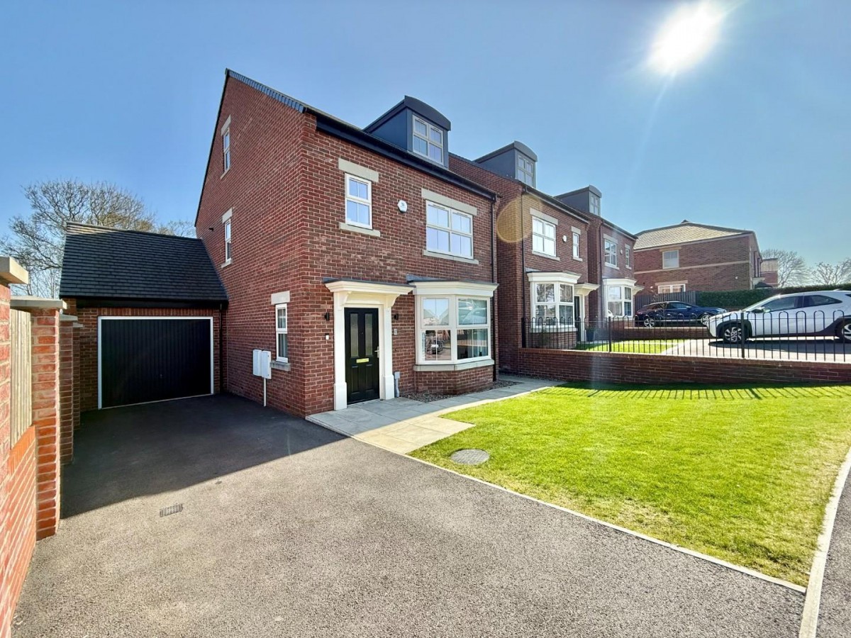 Paddock Close, Brierley