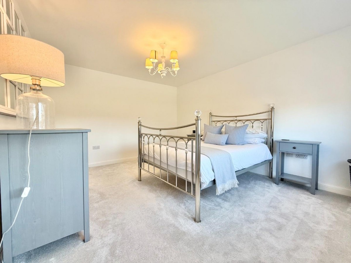 Paddock Close, Brierley