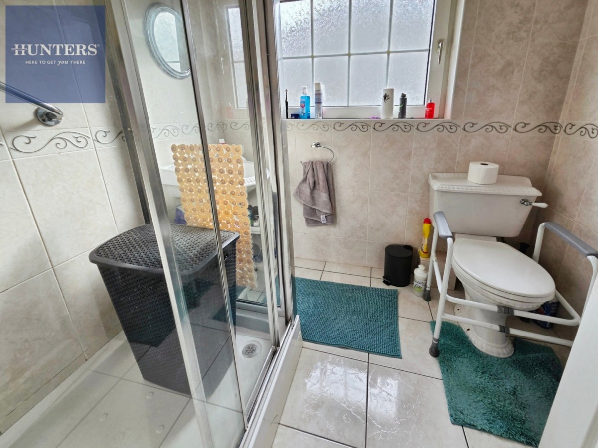 Heol-Y-Bardd, Bridgend