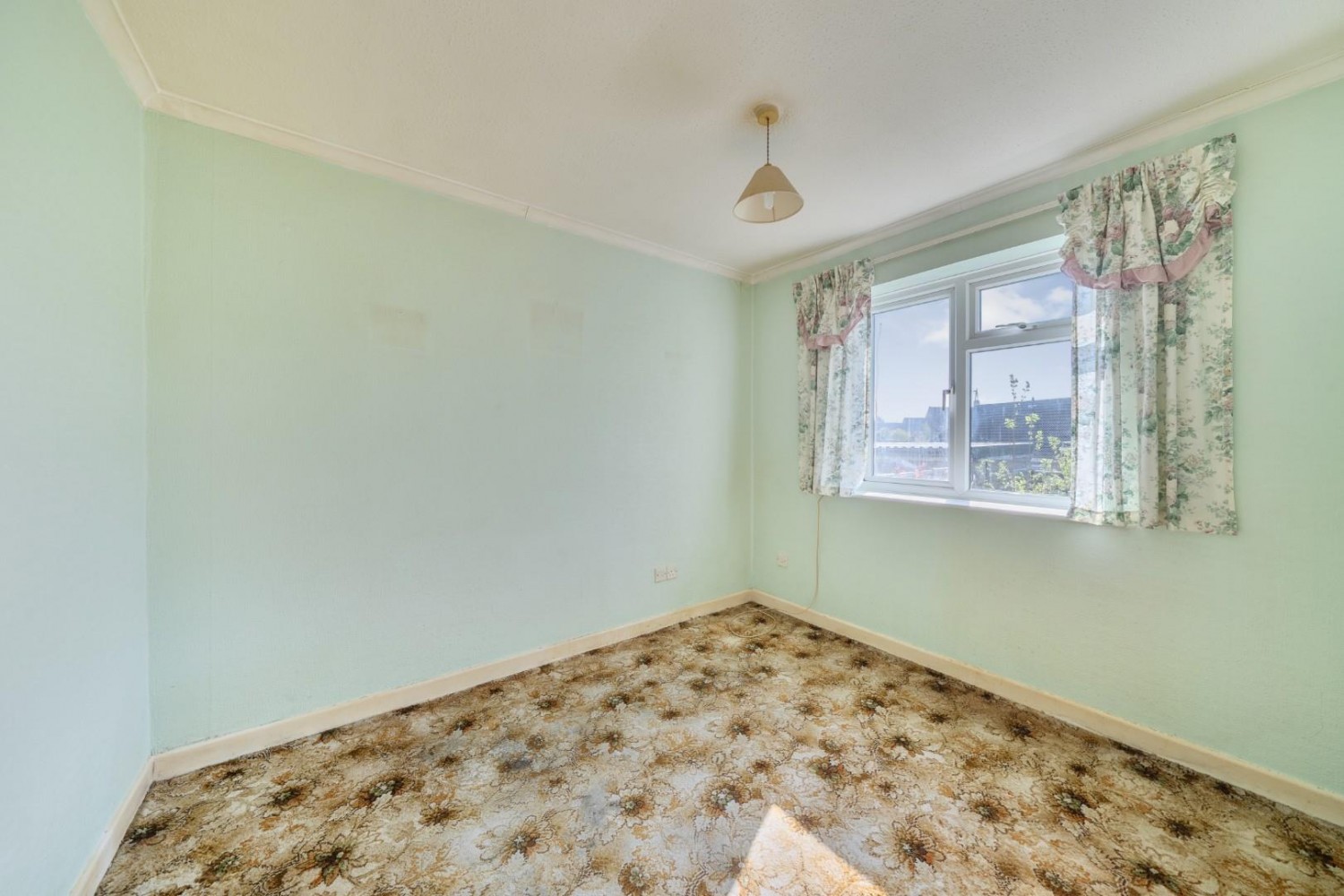Bauntons Close, Milborne Port, Sherborne