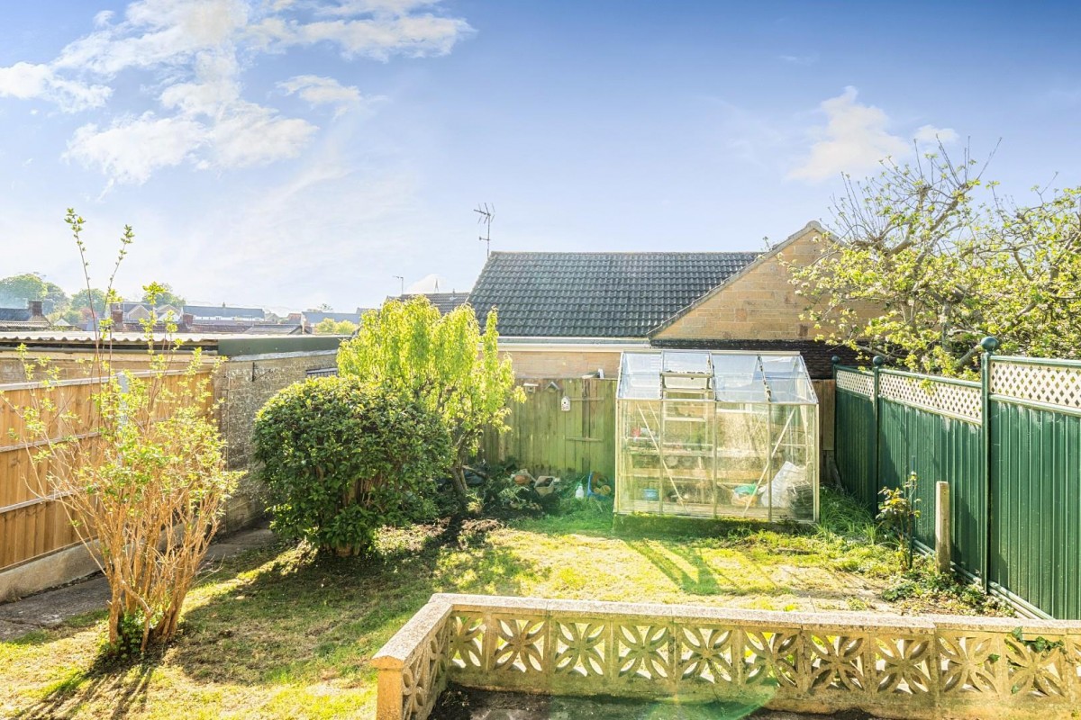 Bauntons Close, Milborne Port, Sherborne