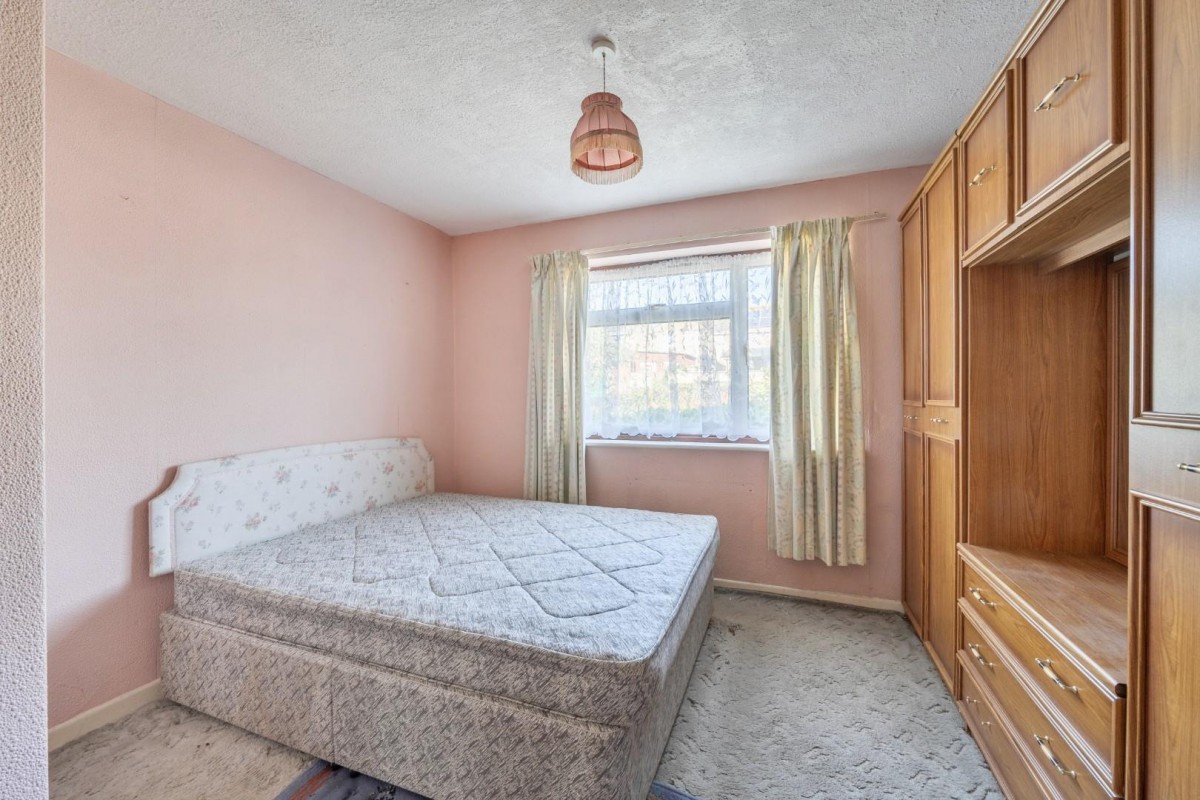 Bauntons Close, Milborne Port, Sherborne