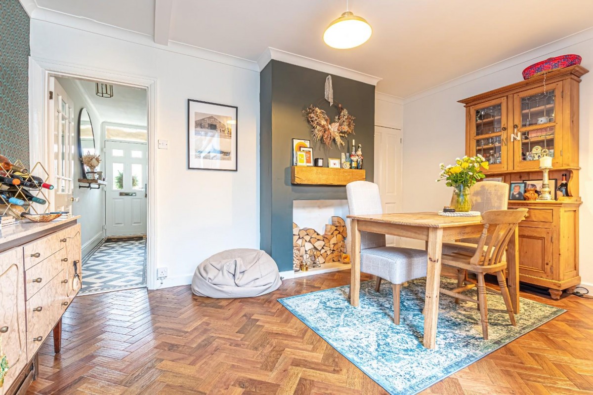 Heath Road, Leighton Buzzard, LU7 3AT