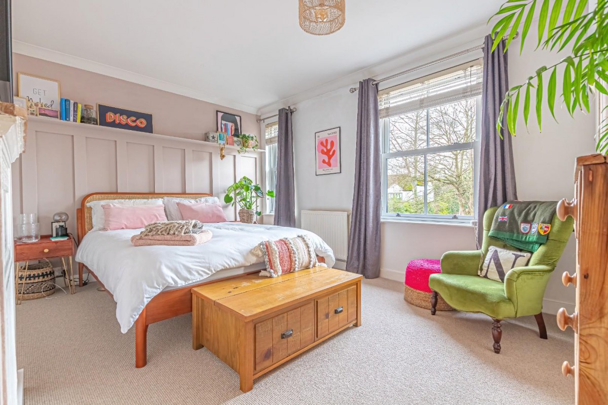 Heath Road, Leighton Buzzard, LU7 3AT