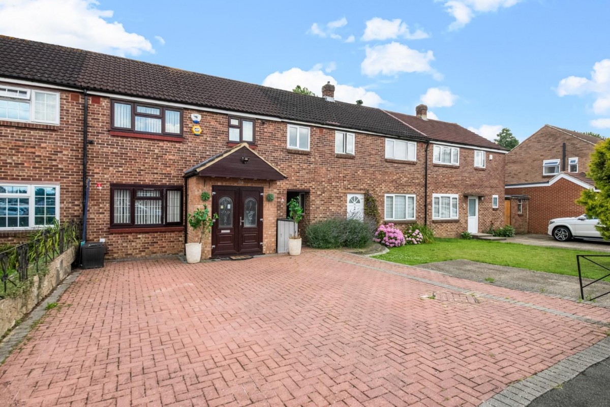 Larch Crescent, Hayes