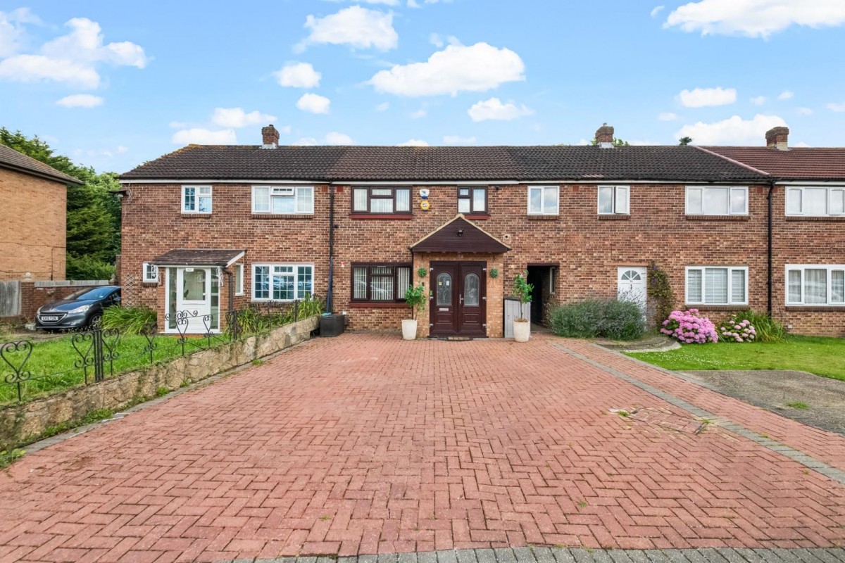 Larch Crescent, Hayes