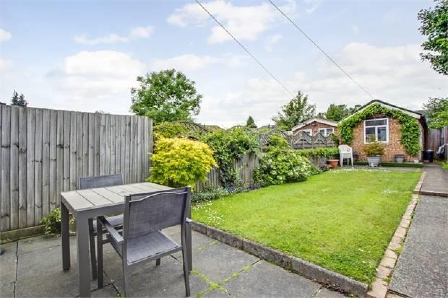 Lansbury Drive, Hayes