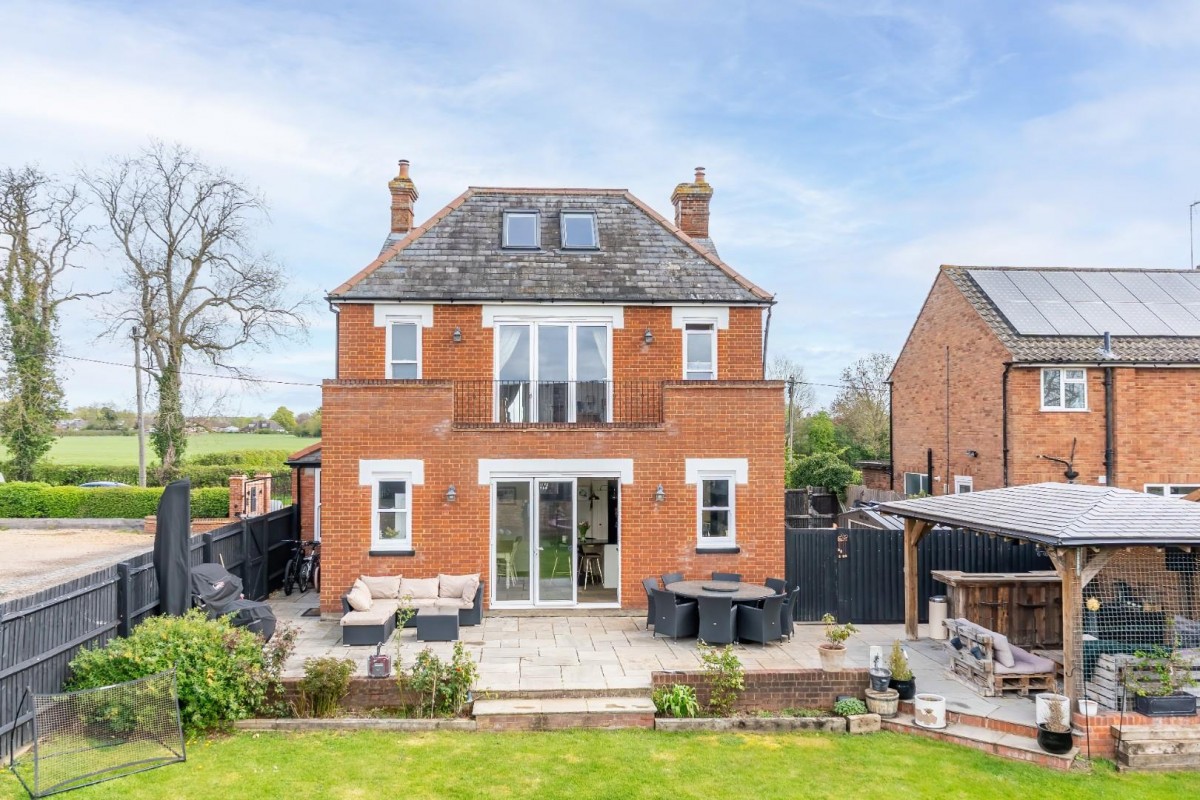 Stud Farm House, Stanbridge