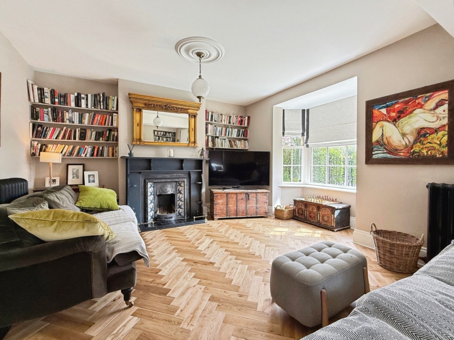 Laburnum Walk, Stonehouse